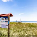 Seaside Wooden * Spithami