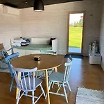 Seaside Wooden Σαλέ *