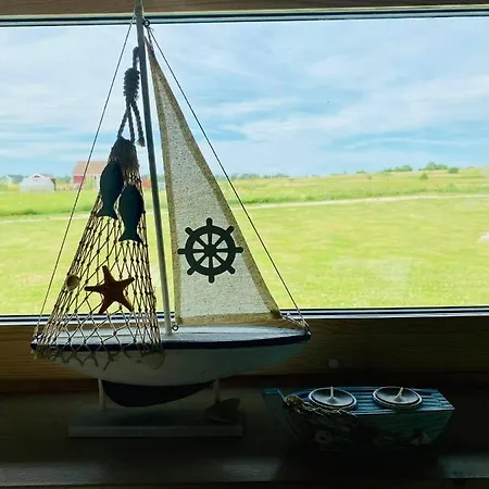 Chalet Seaside Wooden *